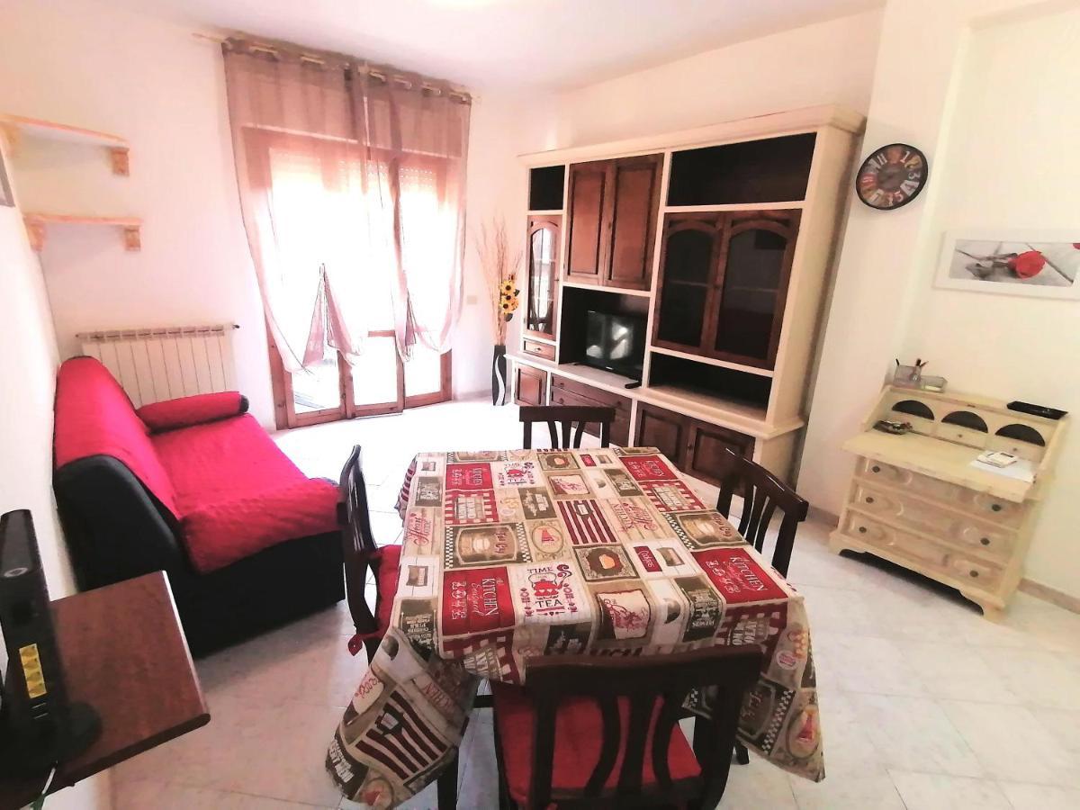Marine Kiss Apartment Civitavecchia Luaran gambar